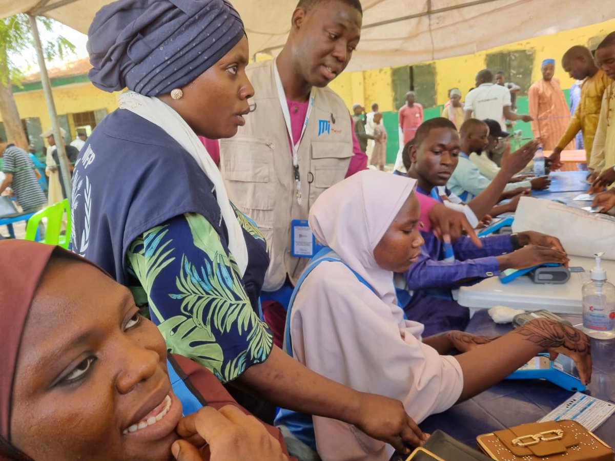 MonClubInt's tweet photo. Earlier today, the @WFP team made a schedule visit to MonClub’s distribution site in Damasak, Borno State.

They team observed the coordination process of the ongoing food distribution for  beneficiaries.

They visited the distribution site for food commodities, waiting areas 1/2 https://t.co/MI9wWaHZAE