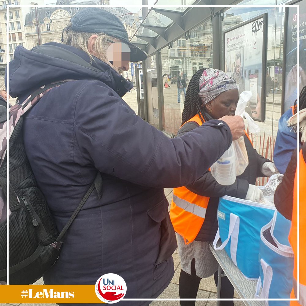 UniSocialfr's tweet photo. Et si nous allions du côté du Mans pour découvrir la maraude réalisée ce Mardi? 😊
#cau #centredaccueiluniversel #précarité #aide #unisocial #France #LeMans https://t.co/SZ0bz7wTF6