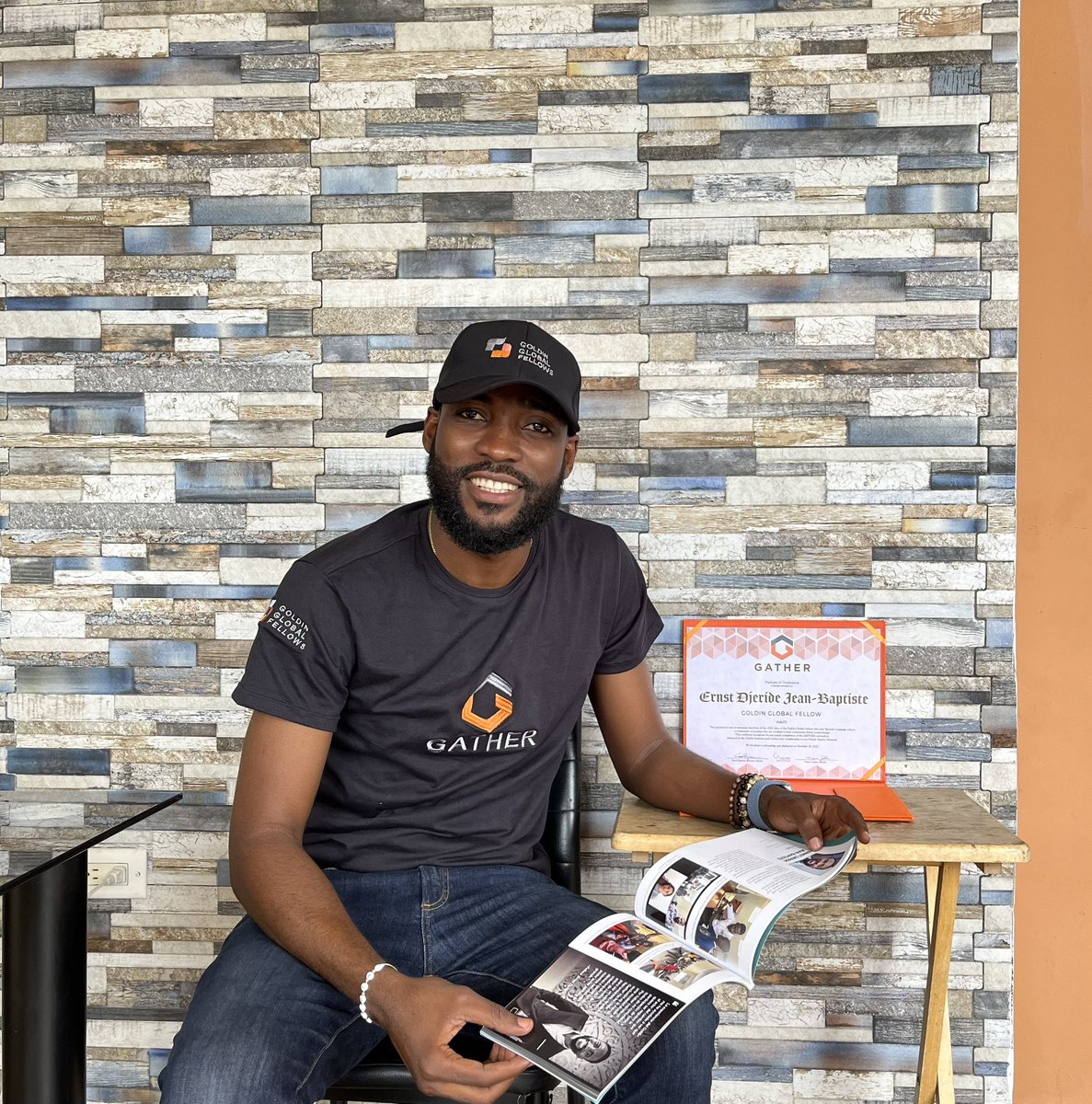 EDjeride's tweet photo. Mèsi anpil ! Muchas gracias! Many thanks @GoldinInstitute 🙏🏿🙏🏿❤️❤️ https://t.co/dJ0cE9kfVN