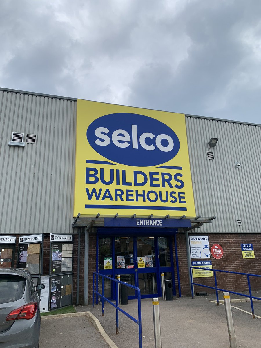 amos_wynn's tweet photo. 📍 Selco Warehouse Warrington 

The location of today’s #EnglandRL press conference. https://t.co/yAVCgO038u