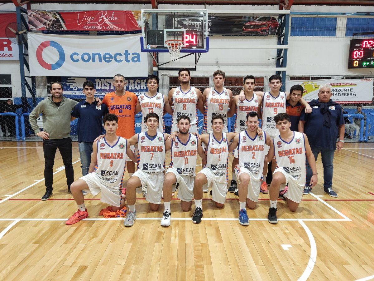 laligafederalok's tweet photo. ➡️🟧🟦Regatas venció a domicilio a Trebolense.

📝https://t.co/zeHQSoiH6t https://t.co/AhpW9RSJ3a