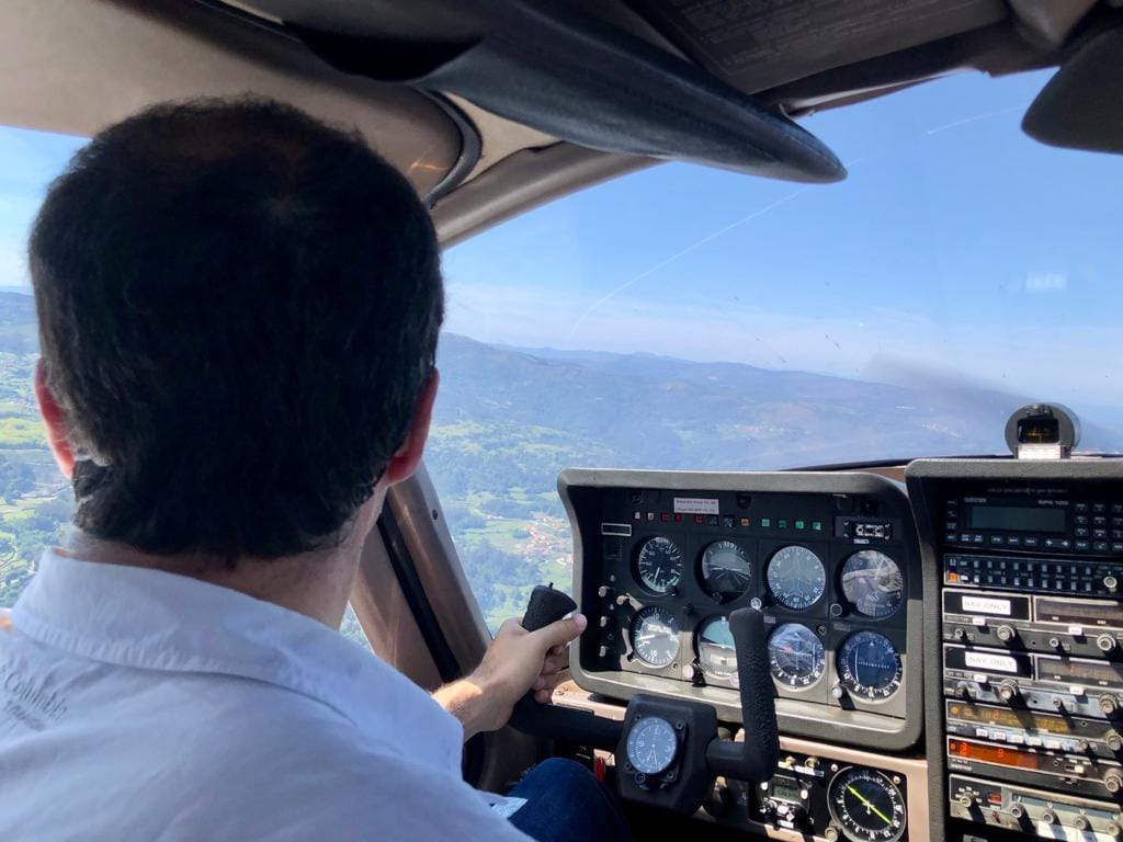 VictorAlvGomes's tweet image. #pilotsday #idratherbeflying