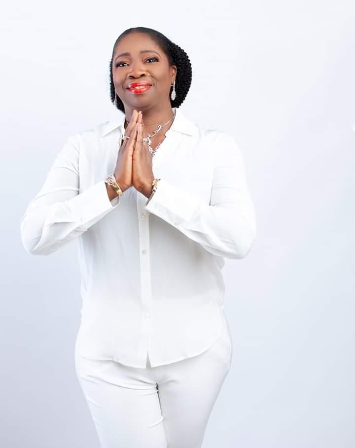 abdullahayofel's tweet photo. 💥 Momma Diaspora

Very strong and committed mother Hon. @abikedabiri May God crown your efforts with long life and good health. 

Pls let retweet to show some love ❤️ 😍 to Ma'am Iya alalubarika https://t.co/E224WHDlGG