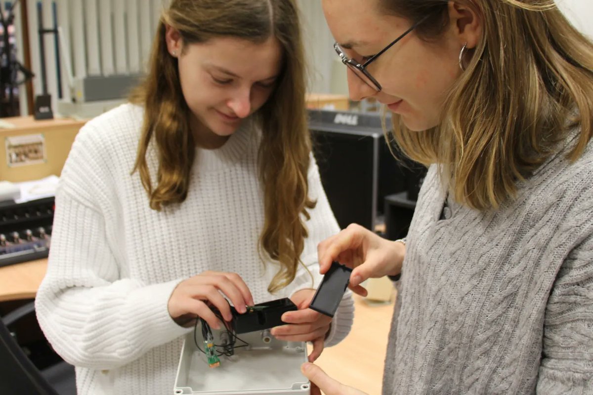 biomagsensing's tweet photo. "DAMAS" - Magnetic Detection of Old Ammunition in the Sea. A project by #CRC1261 for young #female #scientists! Interested to learn more? Check out our latest YouTube video on Biomagnetic Sensing or click the link https://t.co/nsnwWZmNj8 . https://t.co/n0i1xwUuHY