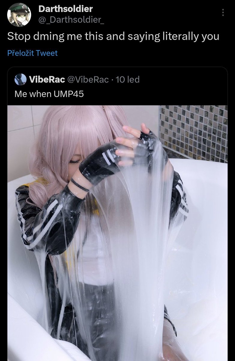 Darthsoldier on X: Mfw wasnt even my cosplay pic that got me the most dms  t.coRDyvmsgRWk  X