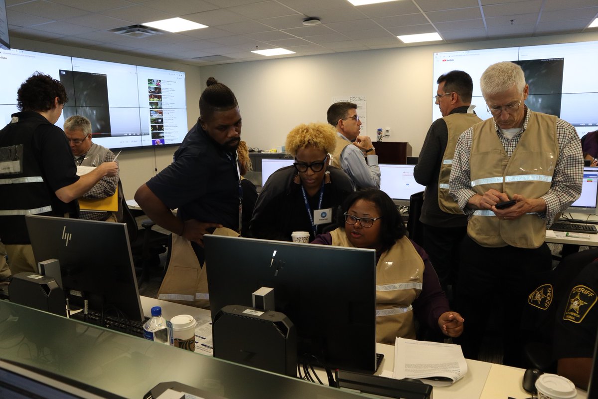 AlexandriaVAOEM's tweet image. Thanks to 13 partner organizations/jurisdictions &amp;amp; 14 City departments for participating in our #FullScaleExercise yesterday. "Operation Whirlwind" was a chance to simulate our response to a tornado &amp;amp; determine what we can do, who needs to be involved &amp;amp; where we can improve.