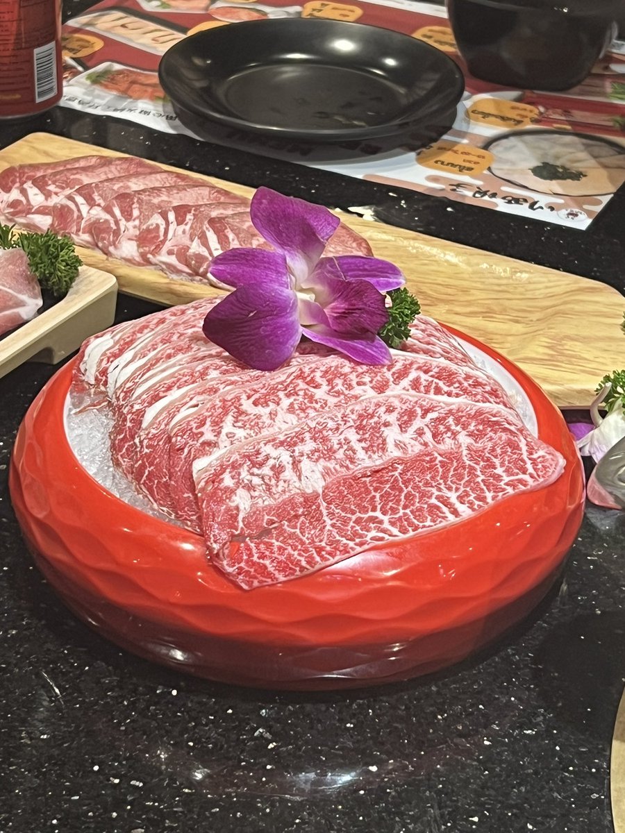 TastewithP's tweet photo. Panda hotpot #centralworld ชั้น6 
หมาล่า ซอสเยอะ สไตล์เดียวกับ Hai di lao
ก็อร่อยดีอยู่นะ สาขาแรกอยุ่ที่หัวหิน https://t.co/iWkiHQvo1W