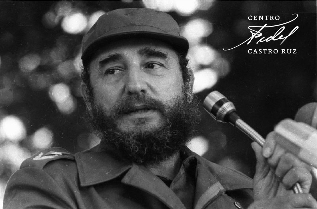 #Fidel:'Cuando se hablaba de conciencia revolucionaria en los primeros tiempos, se hablaba de una actitud hacia la #Revolución, de una fe en la Revolución (...). Tenemos que empezar a tener algo más que fe en la Revolución, sino conocimiento profundo de lo que es una Revolución'.