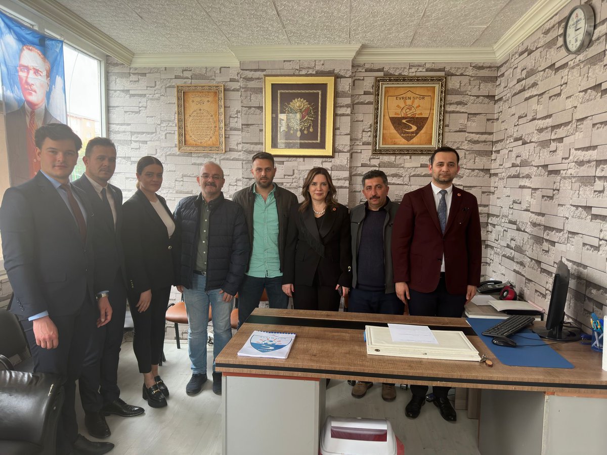 2.📍Bağcılar

Bahçelievler Belediye Meclis Üyemiz Recai Alp, Güngören Ocak Bşk M.Enes Mar, Bahçelievler Ocak Bşk Adem Sertdemir kardeşlerim ve İlçe Yönetimimizle Bağcılar Evren Spor Kulübü Başkanı Ali Kemal hocamızı, yönetim kurulunu ve sporcu evlatlarımızı ziyaret ettik. #MHP