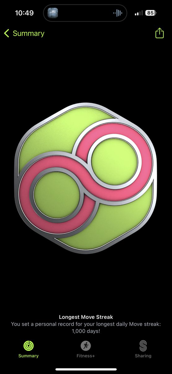 Biggiephil2's tweet photo. Finally did it! 1,000 days! Here’s to another 1,000 days. #series4 #applewatch #health #activityapp #activity #fitness https://t.co/0AcqUmLMCs