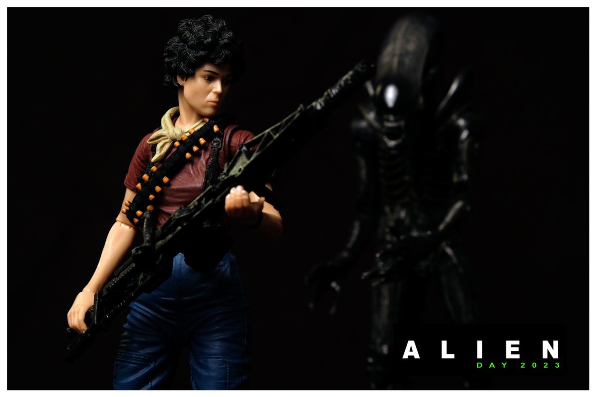 P1NK8CIDBOOTS's tweet photo. I’ve seen #aliendirectorscut on the big screen before but have never seen #aliens so extremely happy and excited that I finally get to see it and with the #alienscommunity too!
#AlienDay https://t.co/30bnR0jHBo