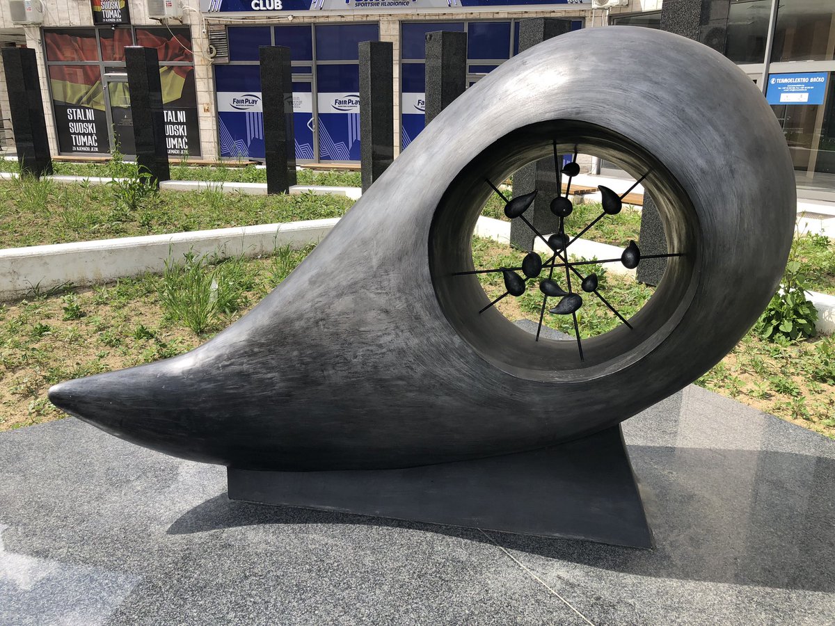 Paying respect at the beautiful monument to all civilan victims of wars in Brčko today together with Mayor Nišić &amp; Deputy Mayor Domić. #BiH