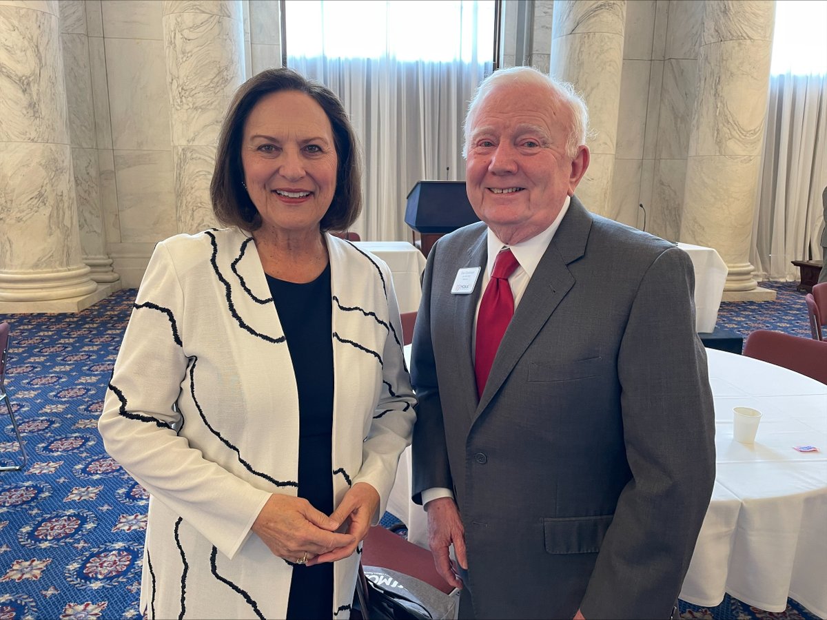 Tony_Lombardo1's tweet photo. Shoutout to Col. Dan Donovan, life member of @MilitaryOfficer (MOAA). Spent the morning meeting with @SenatorFischer and Senator @PeteRicketts of Nebraska and promoting Advocacy in Action efforts. https://t.co/xOx2ZxJBkK #SavetheNetwork #RestoreBAH https://t.co/Ta7SWgOHot