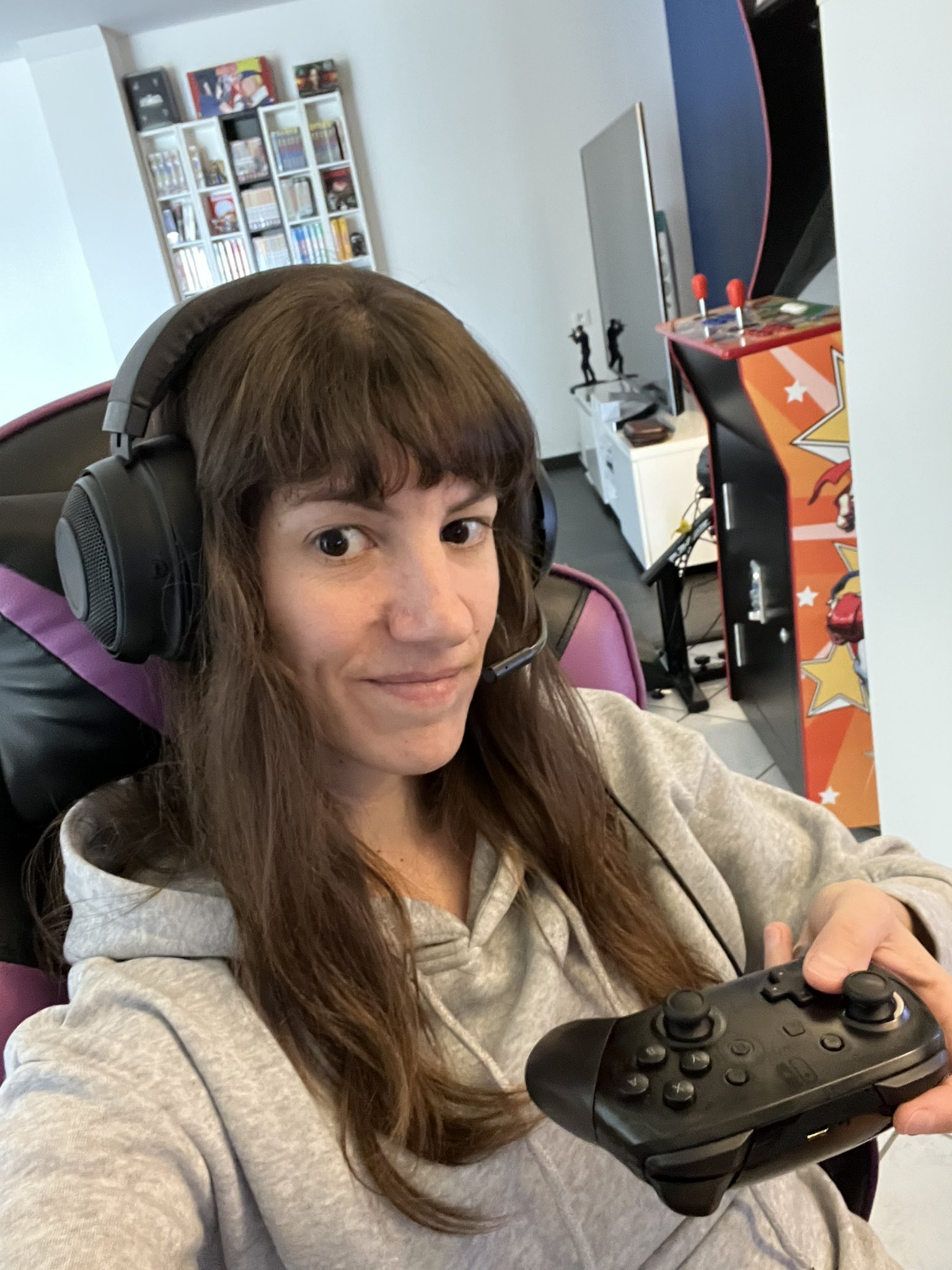 TW Pornstars - Lety Howl. Twitter. Session gaming sur @bindingofisaac Sur  ma chaîne twitch. 2:57 PM - 26 Apr 2023