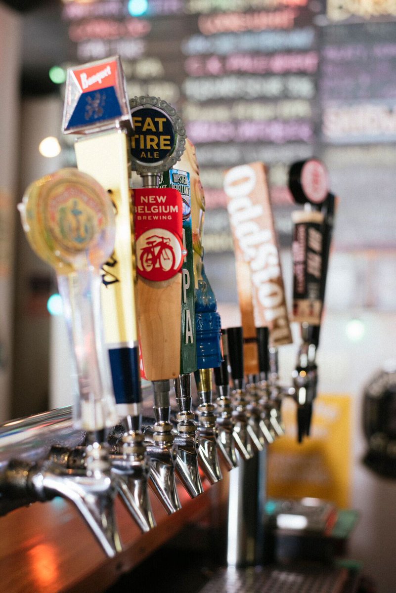 TremontTavern's tweet photo. We’ve never met a beer we didn’t like, some just taste better than others…
#BeerMe #LiquidHappiness #CHAdrinks #TremontTime https://t.co/51rsidHGrs