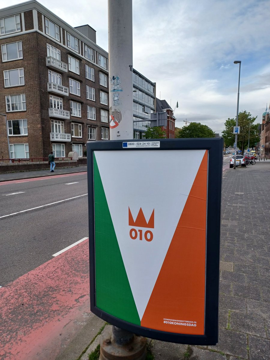 op_wijk's tweet photo. Oranje Boven!!
Vandaag de klokken gelijk gezet van Kijk op de Wijk @ReaktPG @ParnassiaGroep
Dit keer lag het accent op @rotterdam die morgen onze Koning met gevolg ontvangt.
Ook een stad waar veel deelnemers via de strippemkaart weer nieuwe mogelijkheden ontdekken.
#koningsdag https://t.co/QQ03elXDbz
