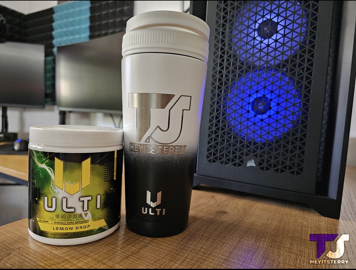 ULTI_Supps's tweet photo. Name a more iconic duo โ๐ป Weโll wait! PC: @HeyItsTerryTV
#duopartner #lemondrop #ice #shakers #customengraving #partners #twitch #streamersconnected https://t.co/BQkWwftTcq