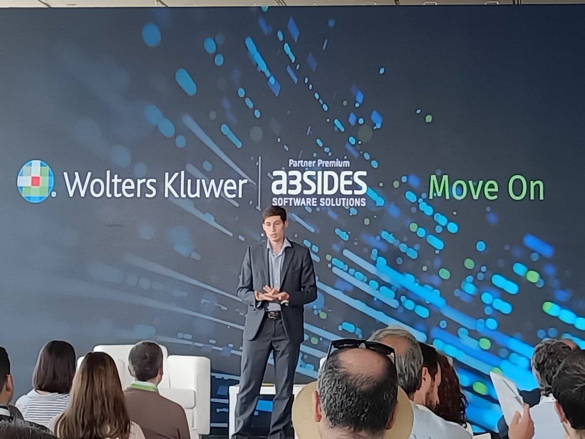 TICnegociosVLC's tweet photo. Empieza el #MoveOnWK de @WKa3Software en @veleseventsvlc con una apertura muy alentadora de @borsanro💫
Estaremos presentes durante el eventazo y participaremos en mesas redondas y ponencias hablando de lo que más nos gusta: tecnología, innovación y empresa. 🗣️
¡Arrancamos! 💪🏼 https://t.co/8HrALG5xwU