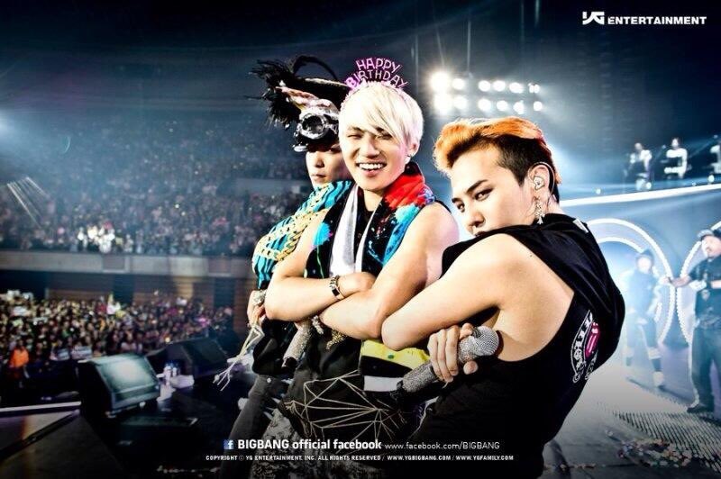 Ryumic06's tweet photo. #HAPPYBIRTHDAY #DAESUNG
#HappyDaeSungDay #대성 https://t.co/s4DUCJ75Hh