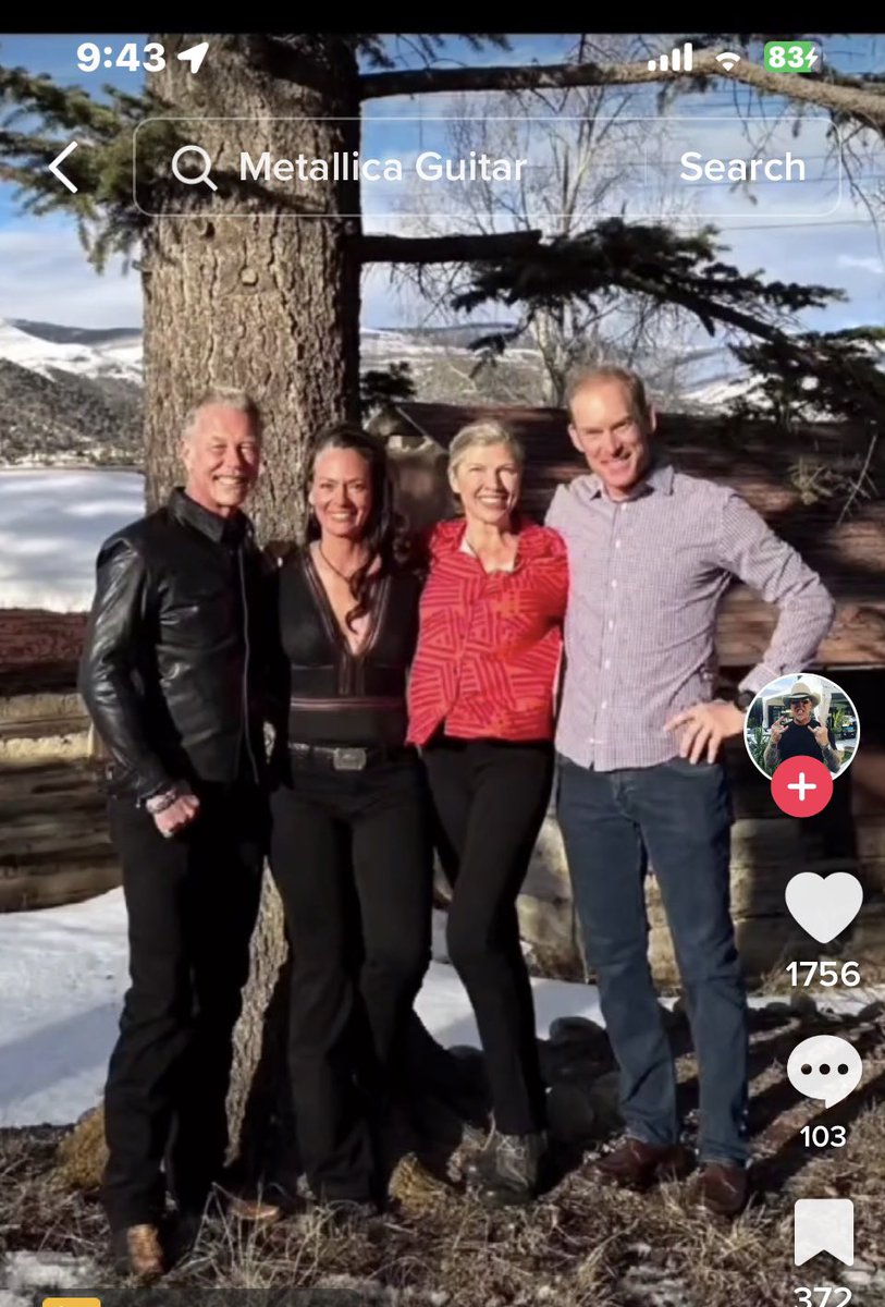 WhatRedLight_'s tweet image. Metallica’s James Hetfields new girlfriend Adriana is 15 yrs younger than him;speaks spanish just like his ex-wife. Here are pics of the couple