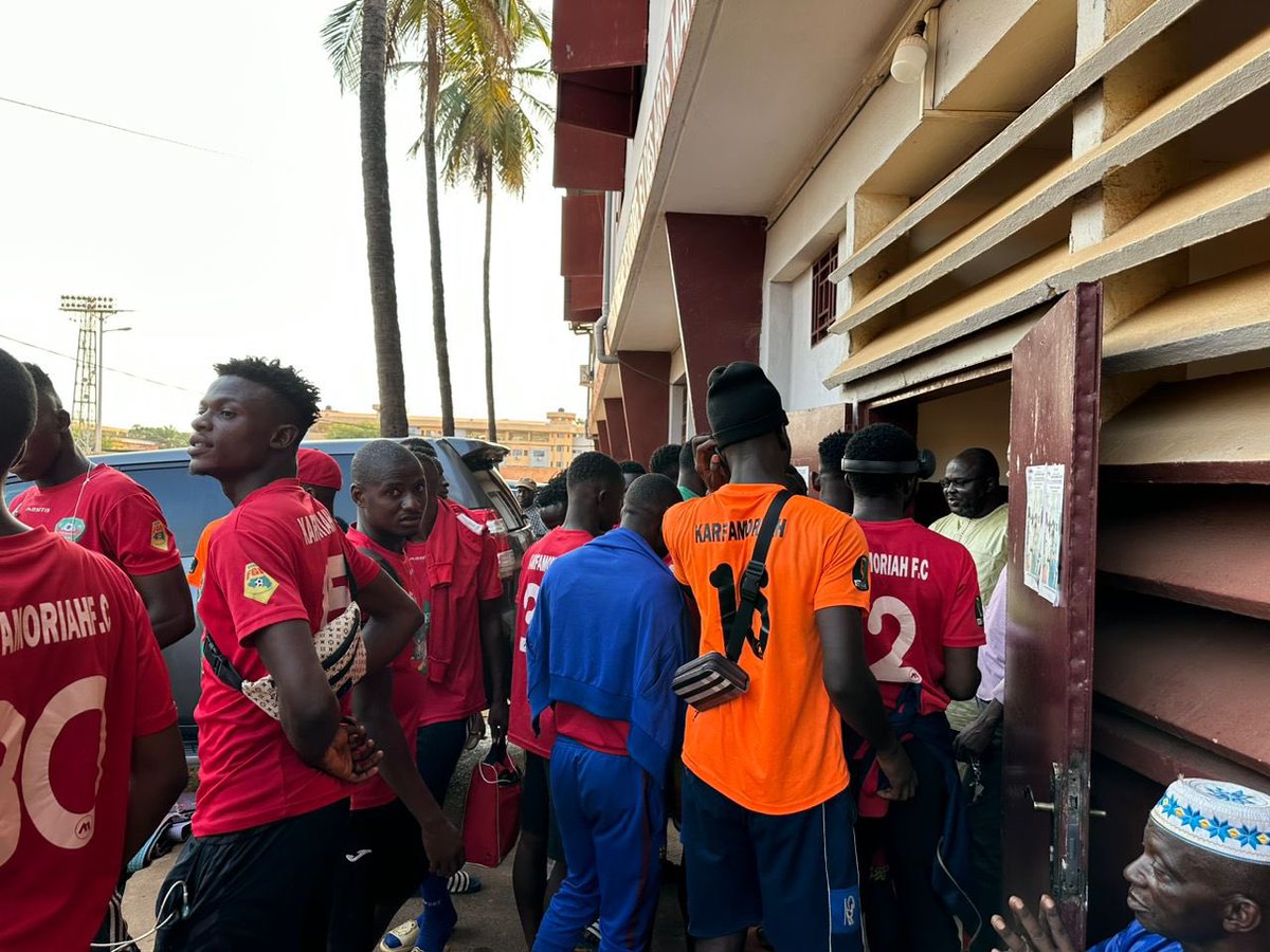 khalilkaba's tweet photo. Notre équipe Karfamoriah FC est à Conakry depuis lundi pour jouer 3 de ses 4 derniers matchs avant la trêve contre Kaloum FC, CS Etoile de Guinée, et le leader Alu Star. 

Objectif : être ambitieux, déterminé et ramener la victoire à chaque sortie. 

#Conakry #KarfamoriahFC https://t.co/mOgKS2pdjX