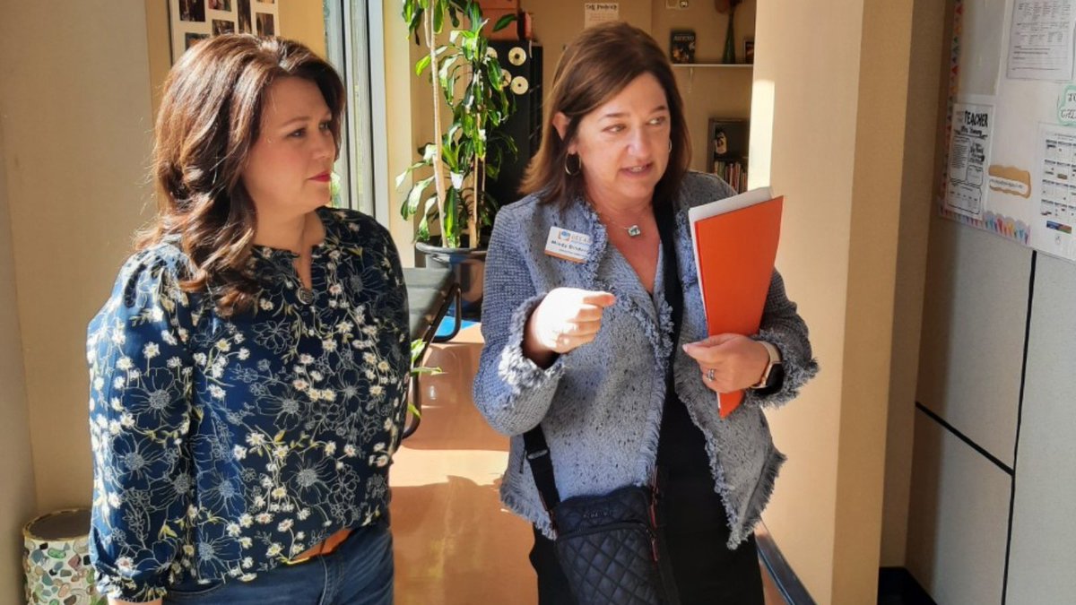 GEEARS's tweet photo. Thanks to @BethanyHBallard for visiting @CGTC Child Development Center in Warner Robins yesterday for #QRWeek! Tens of thousands of Georgia's Children have been served by @Quality_Rated providers since the program began 10 years ago.#gapol https://t.co/vR9W5xnNKh