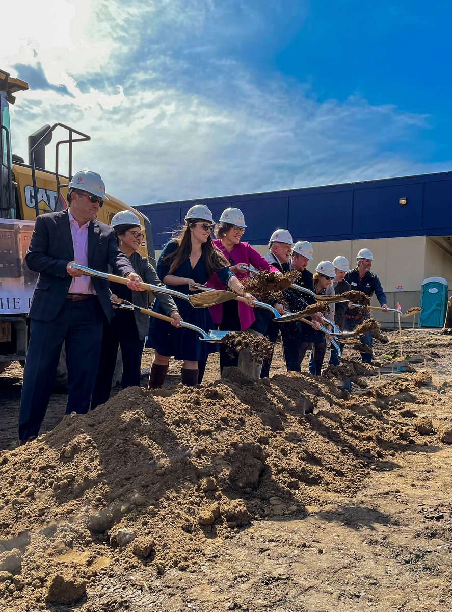 Calcon Constructors tweet media