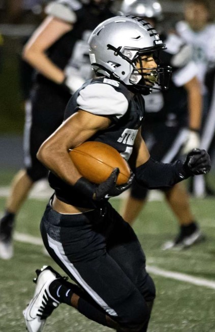 DEEP DISH FOOTBALL (@deepdishfb) on Twitter photo ALL NEW THIS MORNING #IHSA
Conversation With Galesburg Running Back Amarie Richardson Class Of 2024 - Top Illinois Recruit
<a href="/AmarieRich23/">Amarie Richardson</a>
<a href="/GalesburgFball/">Galesburg Football</a>
<a href="/CUSD205/">cusd205@galesburg205.org</a>
LINK:
deepdishfootball.com/single-post/co… ALL NEW THIS MORNING #IHSA
Conversation With Galesburg Running Back Amarie Richardson Class Of 2024 - Top Illinois Recruit
<a href="/AmarieRich23/">Amarie Richardson</a>
<a href="/GalesburgFball/">Galesburg Football</a>
<a href="/CUSD205/">cusd205@galesburg205.org</a>
LINK:
deepdishfootball.com/single-post/co…