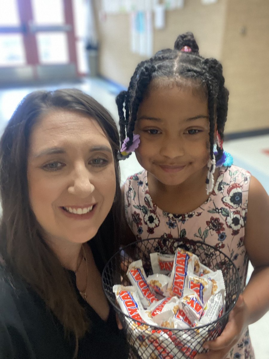 Love when kids help with the best day of the month! Happy Pay Day!!