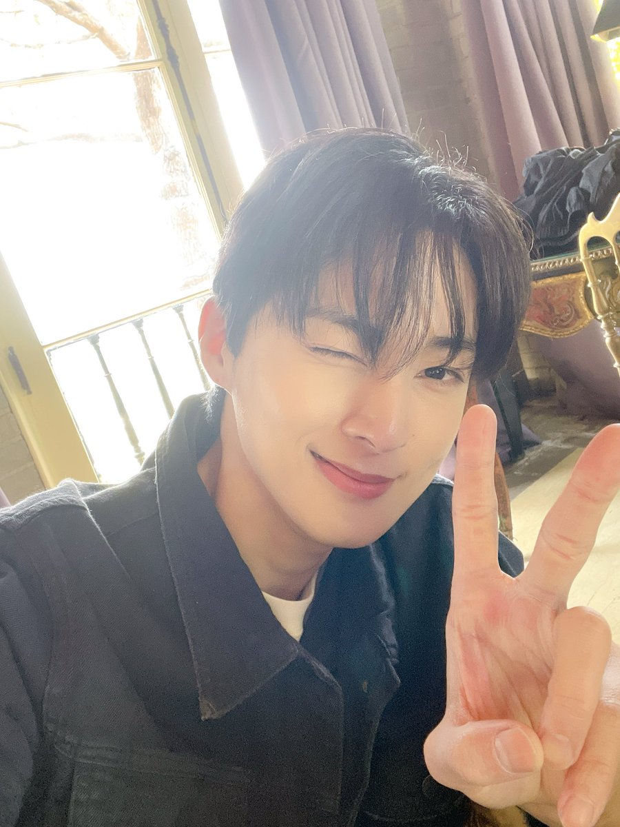 twt_VAV's tweet photo. [#ACE] Vampz💓 https://t.co/Y3WMd5DqQS