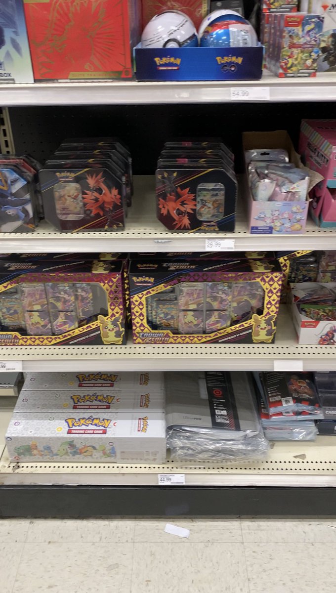 DFWRestock's tweet photo. Target off carrier and I-20 in Grand Prairie.
#pokemontcg #dfwrestock #texastcgrestock https://t.co/KTrjZKSlHk