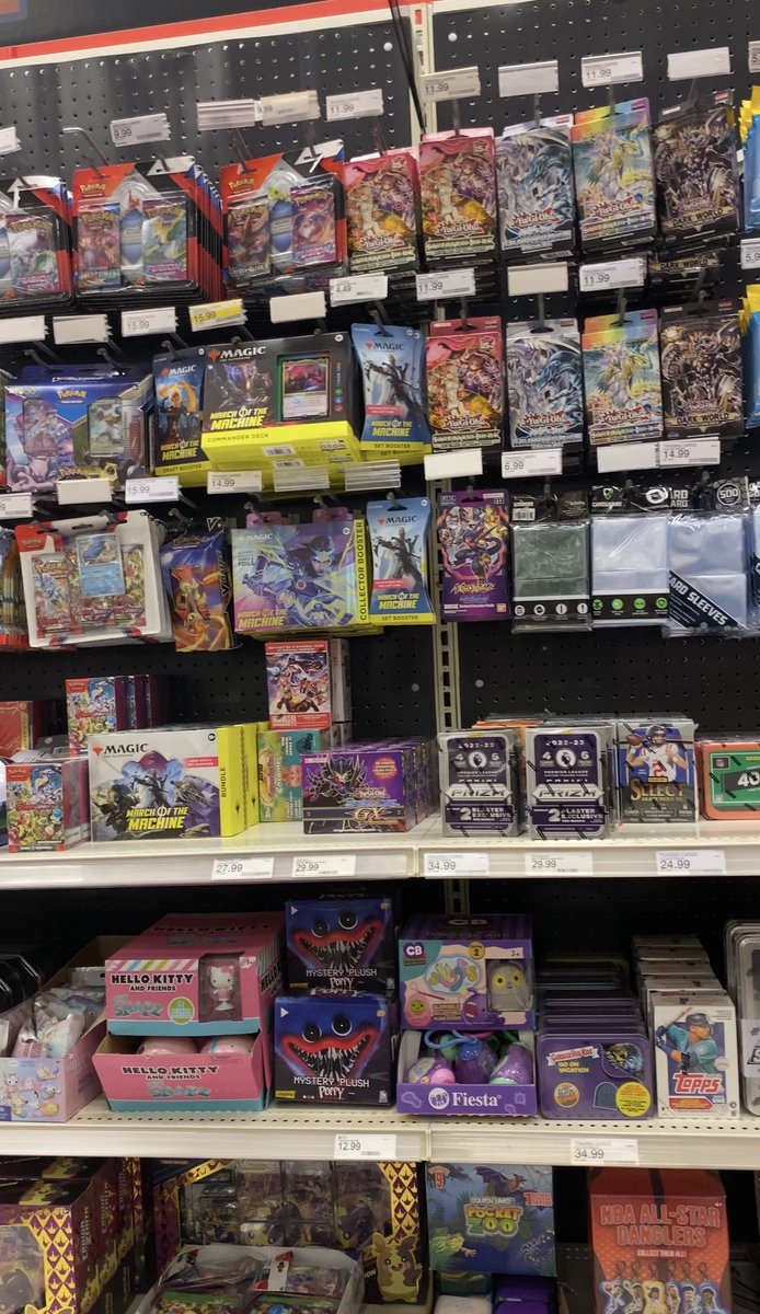 DFWRestock's tweet photo. Target off carrier and I-20 in Grand Prairie.
#pokemontcg #dfwrestock #texastcgrestock https://t.co/KTrjZKSlHk