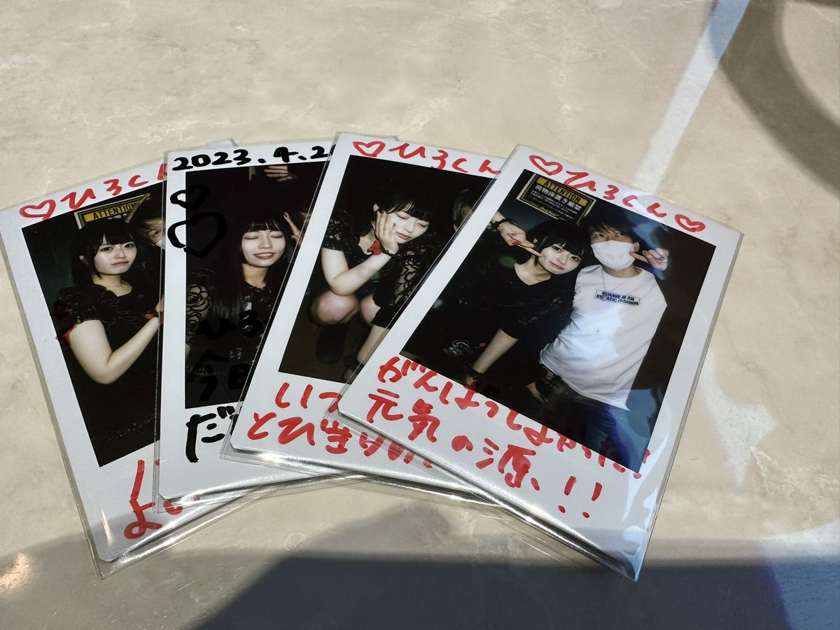 kohaku1981's tweet photo. 「カミノリアル」Liveお疲れ様でした🙇‍♂️
今日もとても楽しませてもらいました‼️
GW休みに入るので名古屋いっぱい来れるからまた宜しくダァー‼️
さぁカラオケ🎤して朝を迎えて大阪帰ろう🤣🤣
p.s 帽子かぶってないしょぴさんが
印象的でした（笑）
#カミノリアル
#ミオ・ラベリア
#ユウキリン
#moG004 https://t.co/US5Qsl9MZC