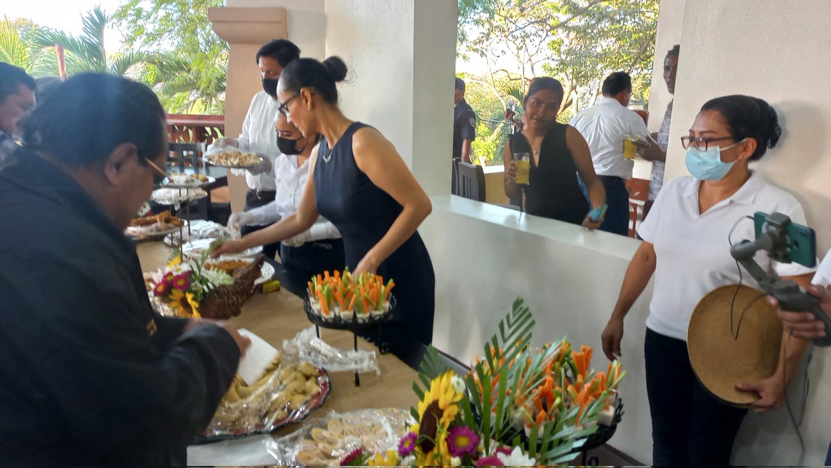 Si quieres saborear de un sabroso pescado a la Tipitapa debes visitar el Restaurante Baños Termales en el Municipio de #Tipitapa un lugar acogedor y agradable para pasarla en familia. #NicaraguaTriunfa #26Abril