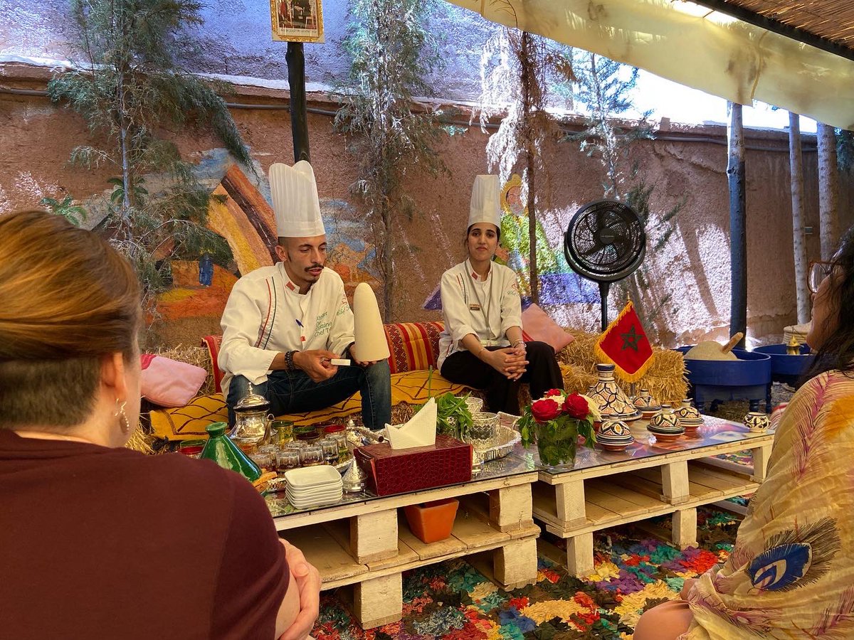 Linda Cabasin tweet media