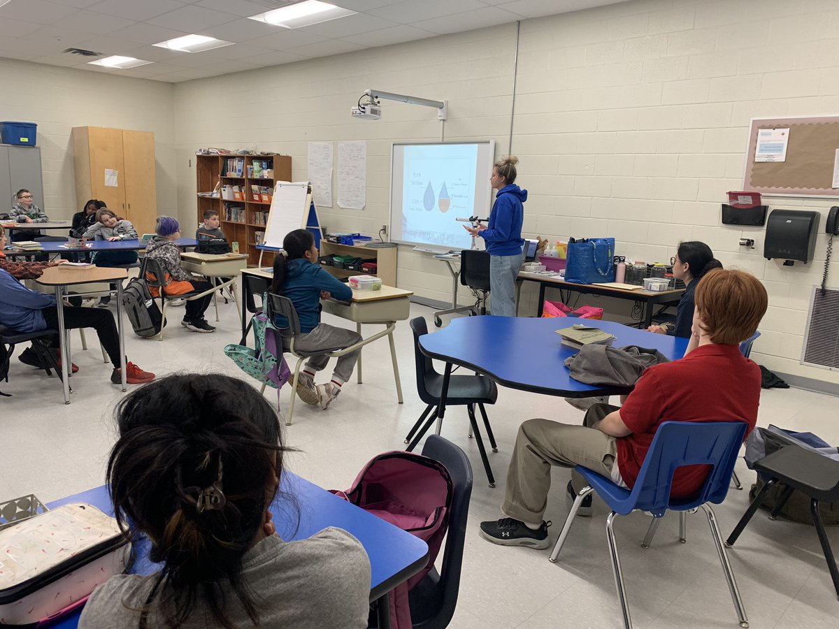 Grade 5/6 <a href="/sacredheartcs/">Sacred Heart CS</a> students warmly welcomed <a href="/RiverInstituteC/">River Institute</a> friend Alanna, and St Joe’s students Lenni and Tyron as they joined our Water Warriors group. <a href="/CDSBEO/">CDSBEO</a> looks forward to our Tewahnekenwá:hi Walk on June 1st. <a href="/MsNormaMcD/">Norma McDonald</a> <a href="/patmcleod2/">patmcleod</a>