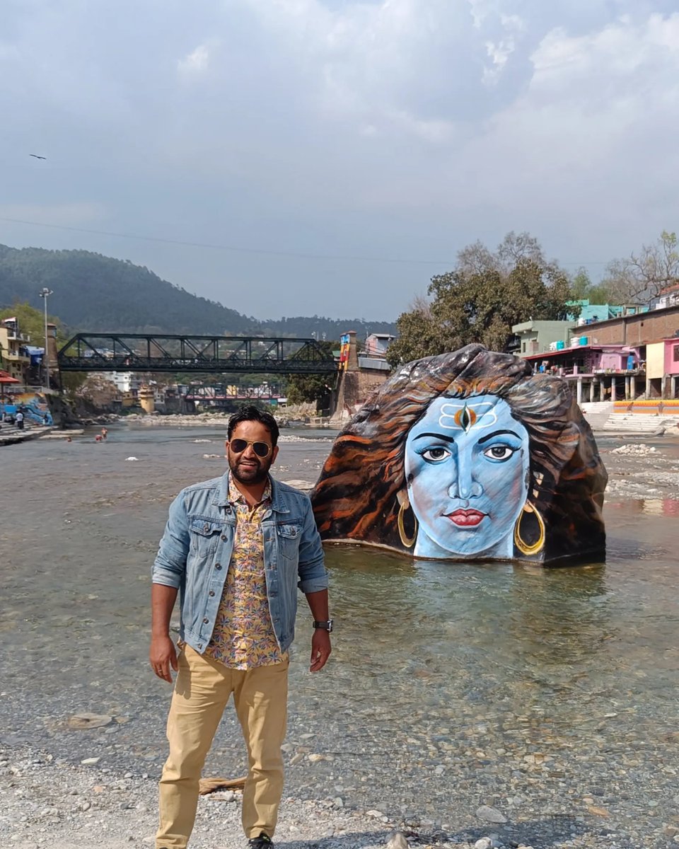 prawat322's tweet photo. 🕉️ https://t.co/mngGvhnVvF