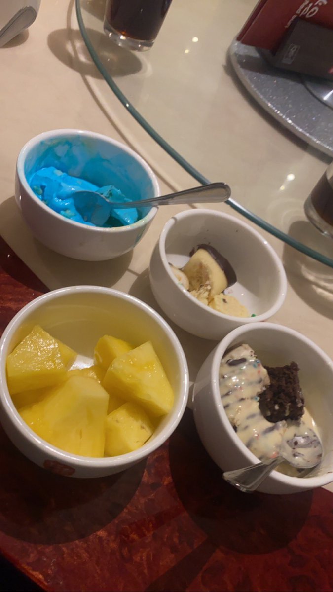 lyd_wh003's tweet photo. All you can eat Chinese yes please 🤩 only €15 as well bargain 😋#Erasmus23 https://t.co/PYjEY2szUb
