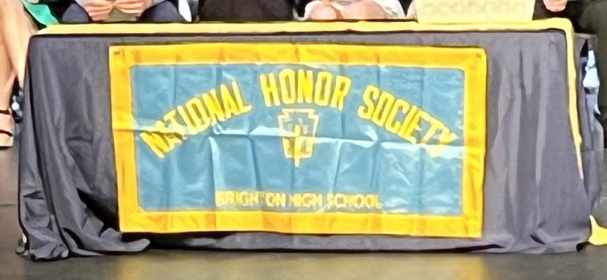 Congratulations to the following players who were inducted into the National Honor Society last night:

Luke Brower
Brady Carruthers
Braeden Chiles
Carter Gregg
Trent Halabicky
Jackson Jones
Jack McKinnon
Mason Mullally
Tobin Richards
Robert Shepard
Luke Whittaker