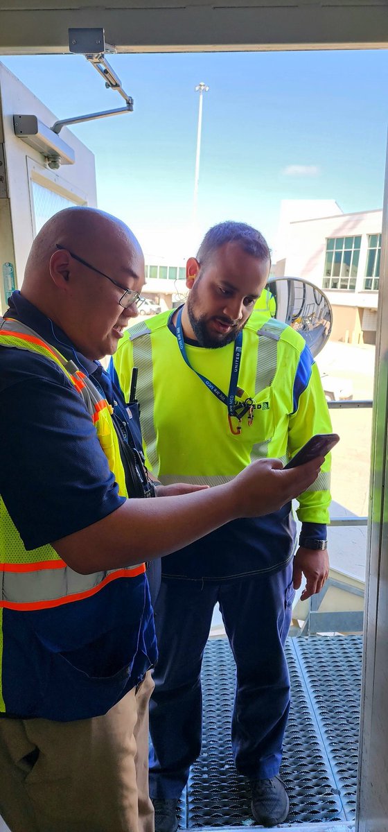 Appreciating #MCOFinest! Every day, thousands of our employees and vendors arrive to work and perform well above expectations. Many go unnoticed. My hat goes off to you all!👏👏👏 @weareunited @united #beingunited @LouFarinaccio @SteveTanzella @med70258466 @jeremyf73186955