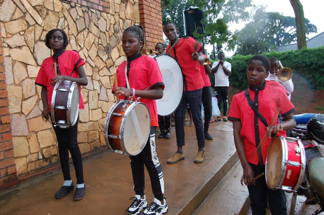 On Sunday I prayed with the youth of St. Andrew's Church of Uganda Gayaza. I got the opportunity to preach &amp; I encouraged them to work hard for a meaningful lifestyle.  I reminded them that there's no shortcut to success but you have to work.