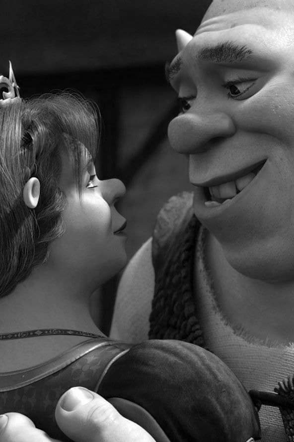 "Czy wiecie dlaczego Shrek to najlepsza bajka? 
Ponieważ uczy, że nikt nie musi być doskonały, aby być szczęśliwym".
/ Przemyślenia /