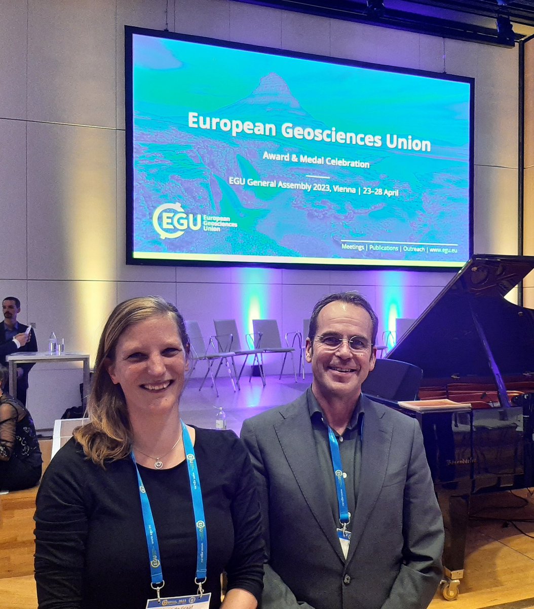 Getting ready for the award and medal celebration #EGU23 #EGU_HS with @WaterBier.