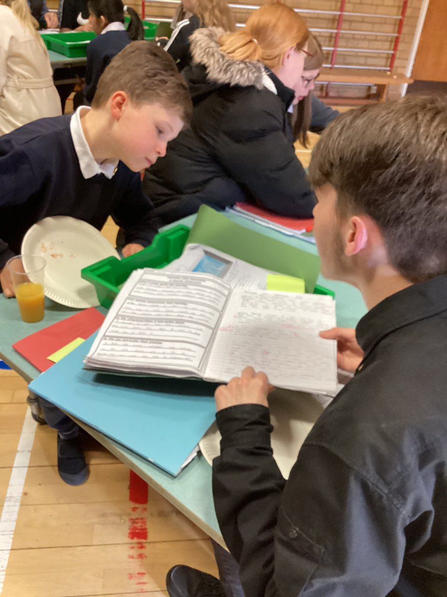 Today Primary 6S invited our families into school for our first ever Learning Breakfast 😊 We loved sharing our learning with each other and our families whilst enjoying some tasty treats @Mrs_ScottCPS