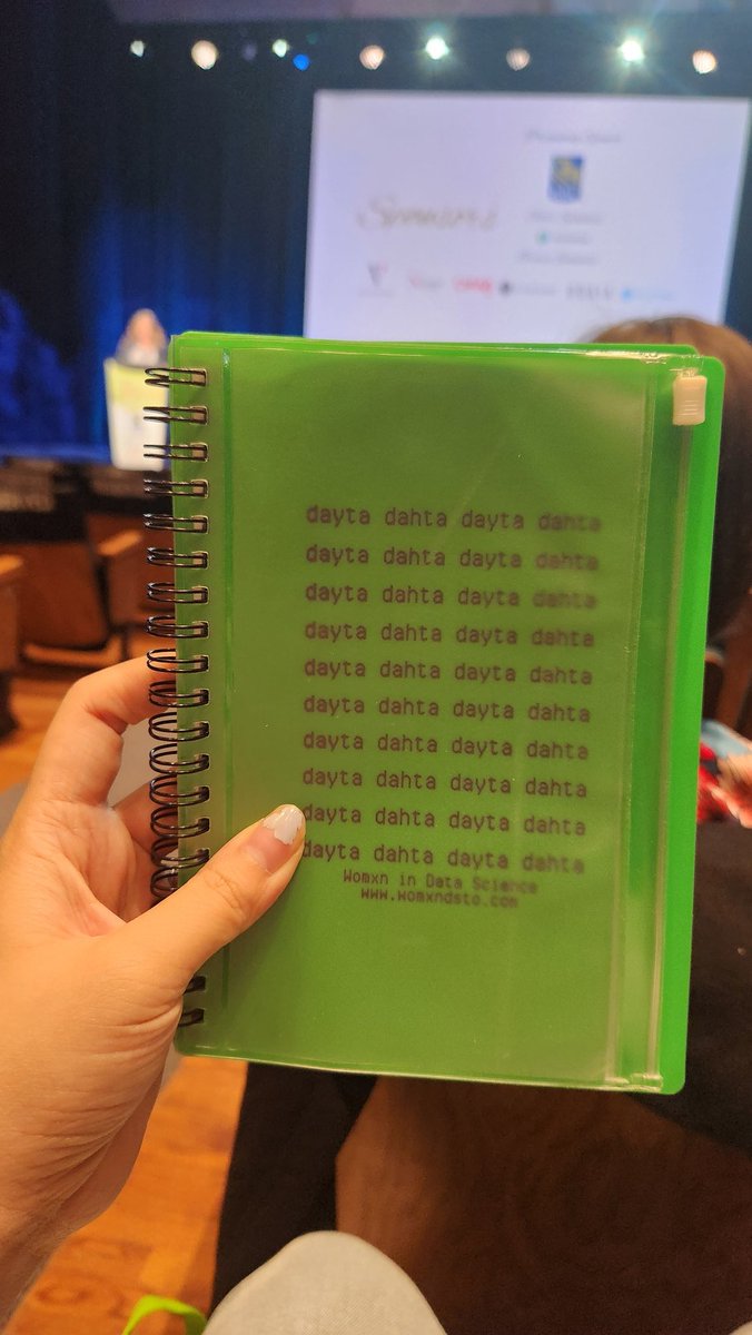 Excited to be at <a href="/WomxnDSTO/">Womxn in Data Science</a> conference in Toronto today! Meeting a ton of cool people and smart women data scientists. 🙌