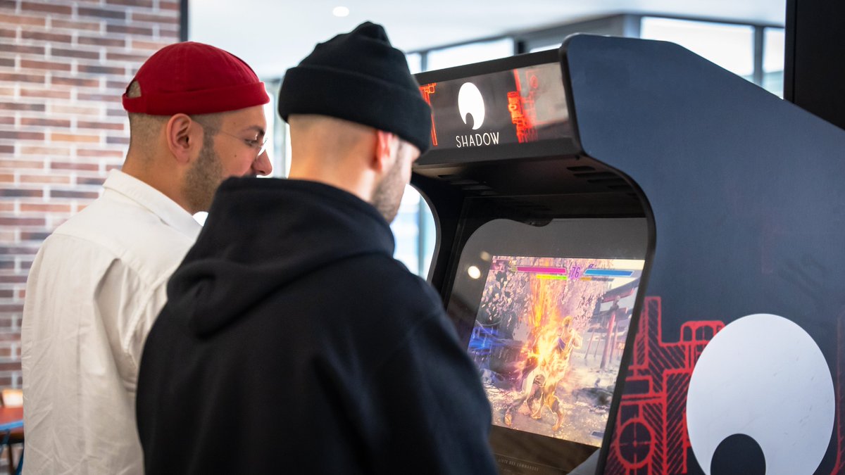 Shadow France tweet media