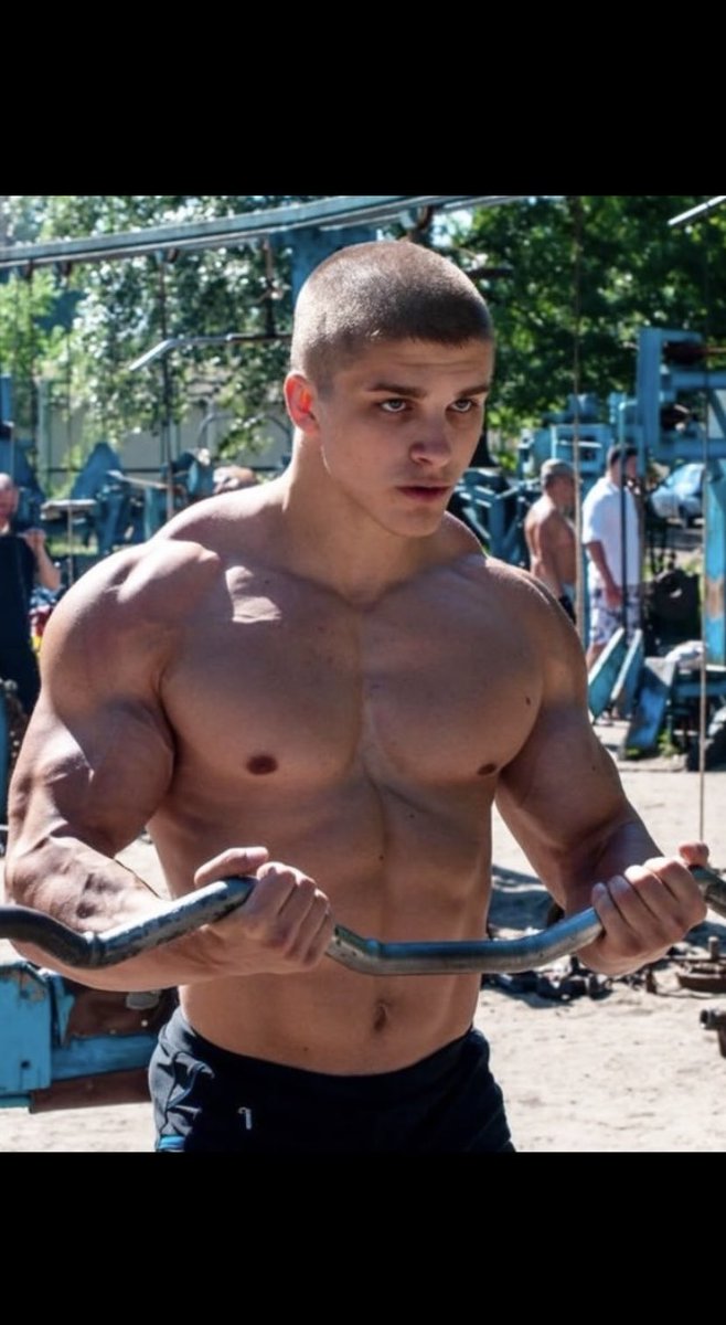 bro vault tweet media