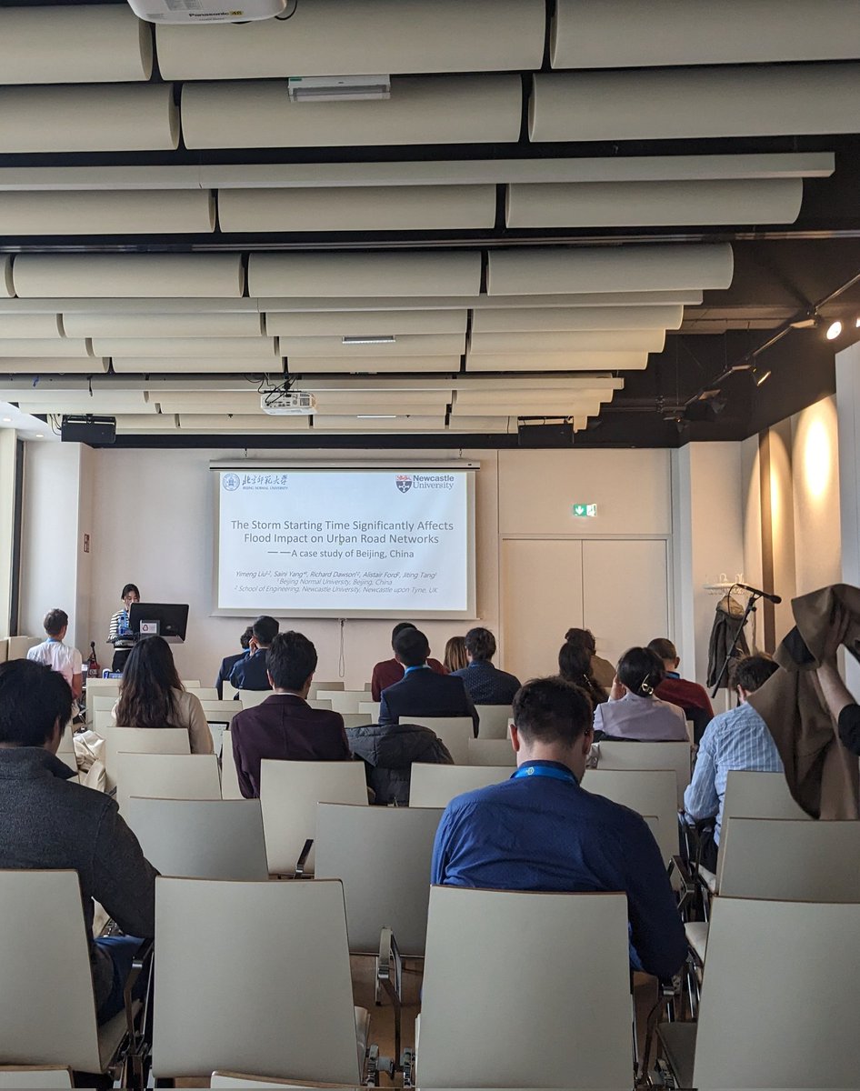 Craig Robson (@carobson) on Twitter photo Busy room for visiting <a href="/GeospatialNCL/">Geospatial Newcastle</a> PhD Yimeng Li's presentation at EGU this afternoon! Busy room for visiting <a href="/GeospatialNCL/">Geospatial Newcastle</a> PhD Yimeng Li's presentation at EGU this afternoon!