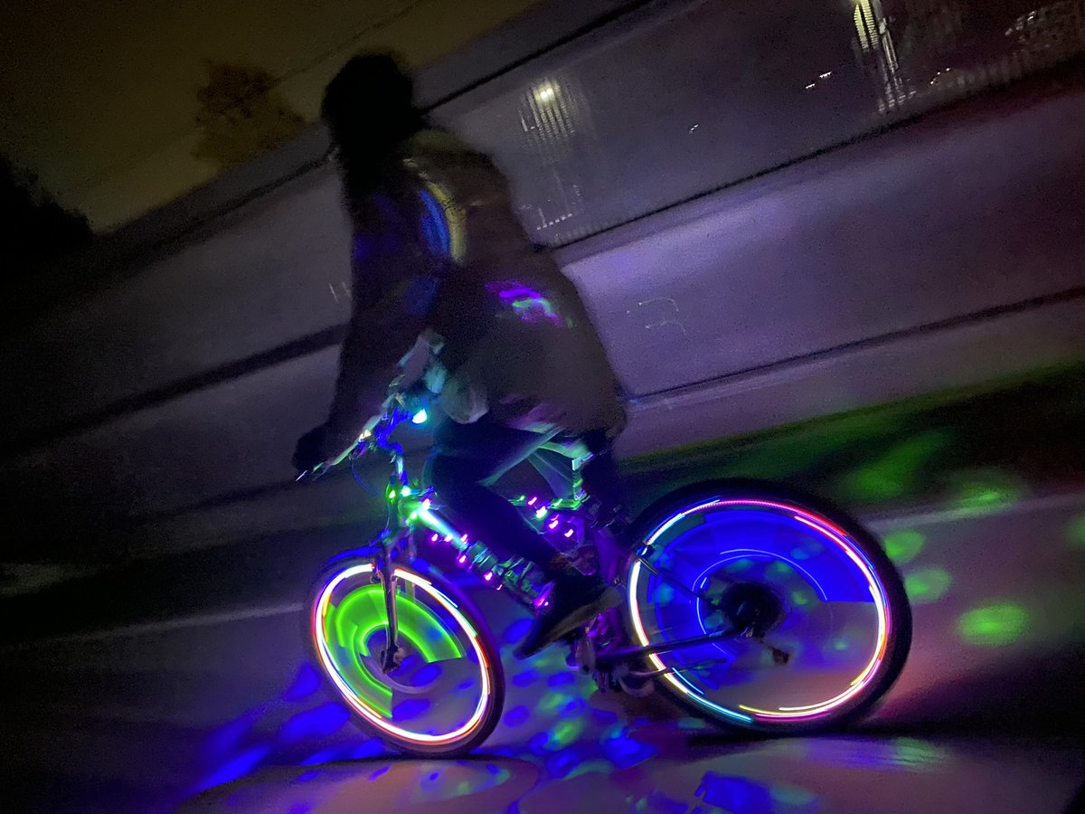 Brightz_Ltd's tweet photo. Join us for tonight’s #PedalsNPints to Fusion Bistro w/ @PatronSaintsBrw and @WersellsBike at 7pm!
#brightzlights #toledo #bikeride https://t.co/8HbIhbPcZr