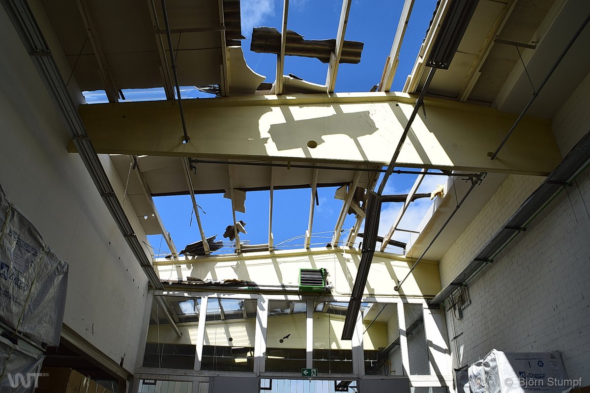 WTsurvey's tweet photo. Wir können vom 26.03.2023 einen weiteren Tornado bestätigen. Innerhalb von 7 Jahren nun der zweite Tornado in der Ortslage Großenlüder. Bericht dazu via fb oder hier : https://t.co/uwESFIrQKX #wtinfo #unwetter #uwde #tornado #Hessen https://t.co/N6Se2KjJKo